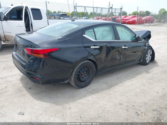1N4BL4BV9KN301958 Nissan Altima 2.5 S