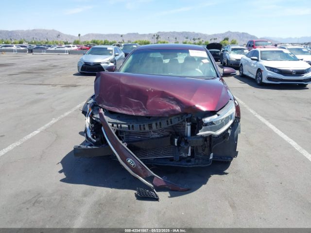 5XXGT4L33GG110178 KIA Optima Lx