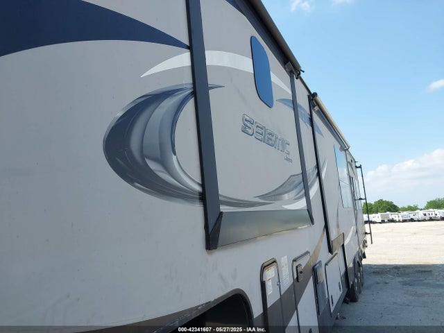 1UJCJSCVXH19N0093 Jayco Seismic 4113