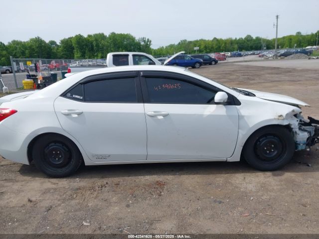 2T1BURHE3KC221683 Toyota COROLLA LE