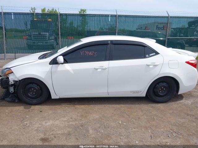 2T1BURHE3KC221683 Toyota COROLLA LE
