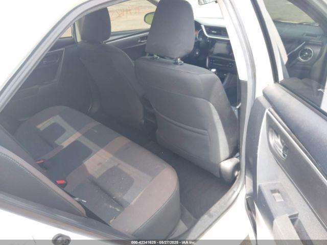 2T1BURHE3KC221683 Toyota COROLLA LE