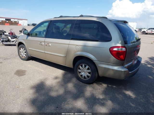 2006 CHRYSLER TOWN & COUNTRY 2A4GP54L56R670440 Photo 2