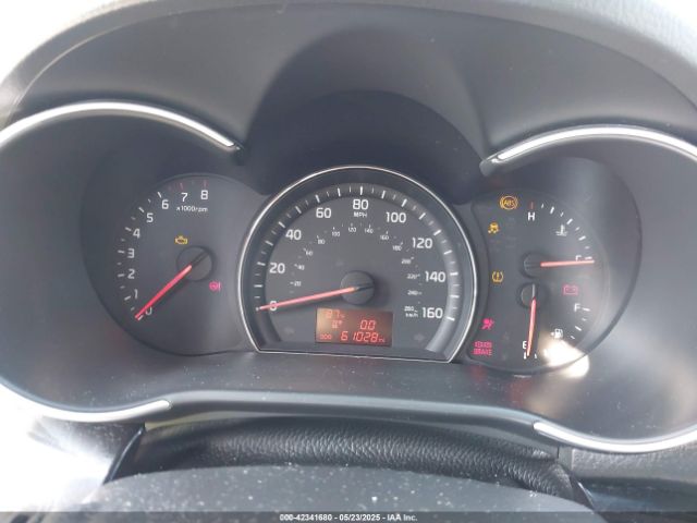 5XYKT3A60FG574606 KIA SORENTO LX
