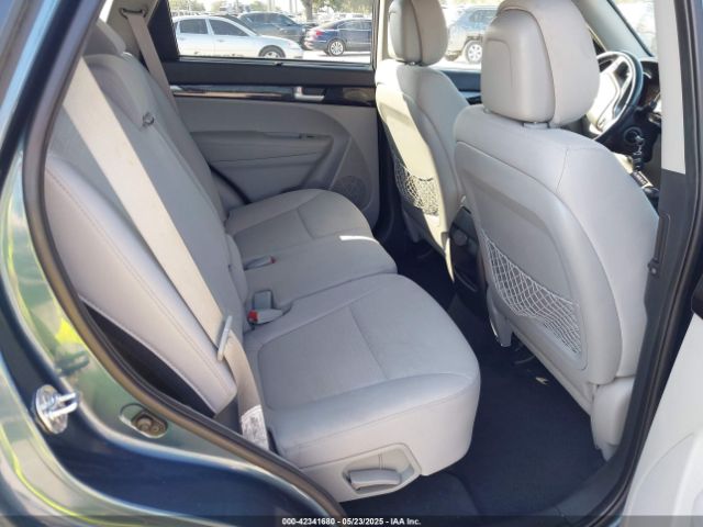 5XYKT3A60FG574606 KIA SORENTO LX