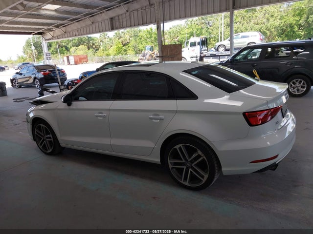 WAUB8GFF1J1016562 Audi A3 2.0t Premium/2.0t Tech Premium