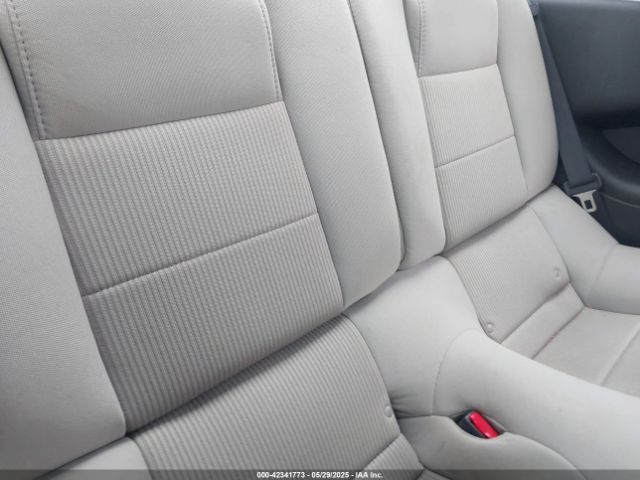 1ZVBP8AM7E5249133 Ford Mustang V6