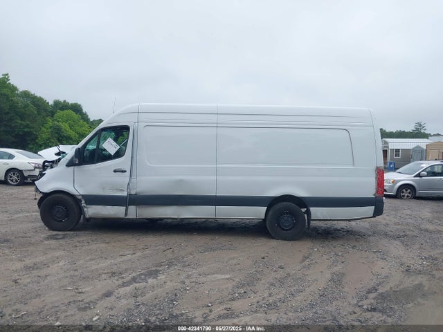 Mercedes-Benz om654 2024 W1Y4NDHY0RT174159 Image 13