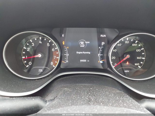 3C4NJDBB0JT185244 Jeep Compass Latitude 4x4