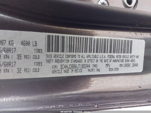 3C4NJDBB0JT185244 Jeep Compass Latitude 4x4