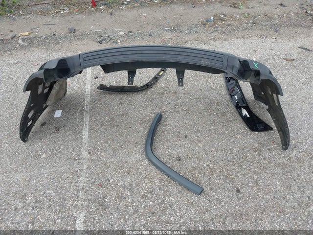 1C4RJEAG8GC351647 Jeep Grand Cherokee 75th Anniversary