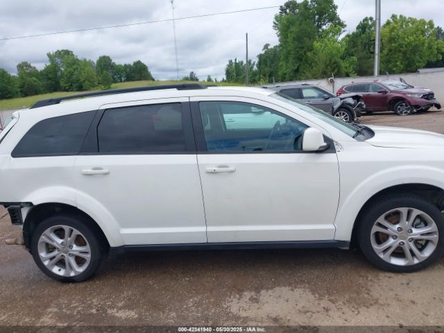 3C4PDCBB0FT618532 Dodge Journey Sxt