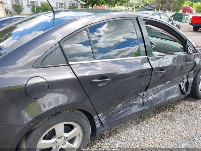 1G1PC5SB1E7239033 Chevrolet Cruze 1lt Auto