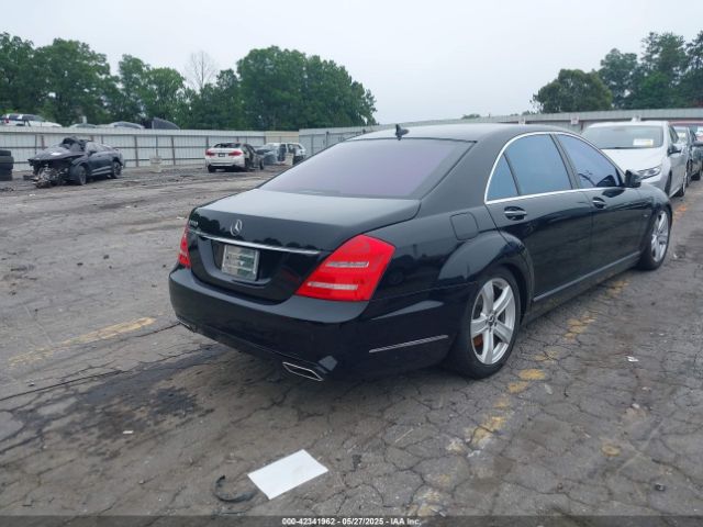 2012 MERCEDES-BENZ S 550 WDDNG7DBXCA430144 Photo 3