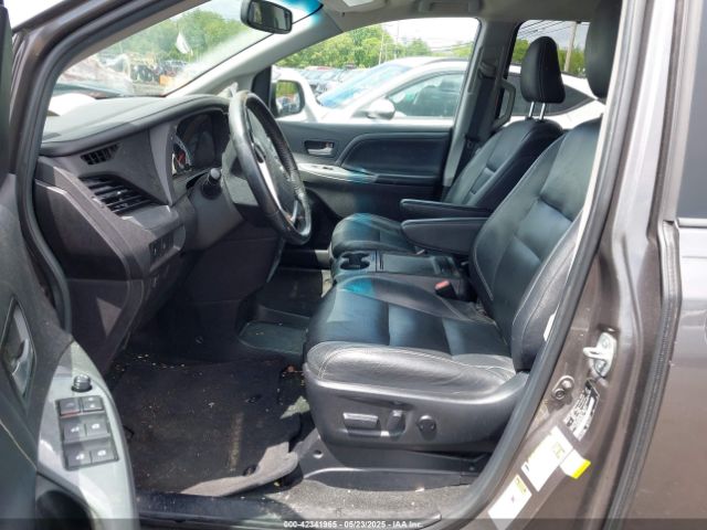 2015 TOYOTA SIENNA 5TDXK3DC2FS559232 Photo 4