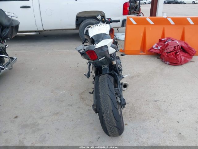 2022 YAMAHA YZFR7 JYARM38E6NA001308 Photo 5