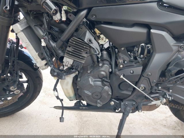 2022 YAMAHA YZFR7 JYARM38E6NA001308 Photo 8