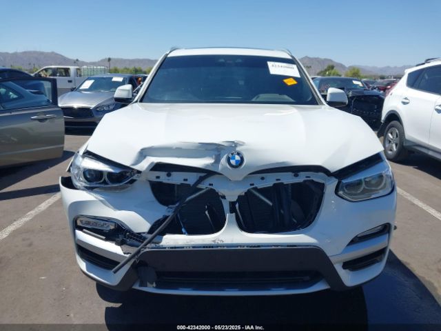 5UXTR9C52KLE13877 BMW X3