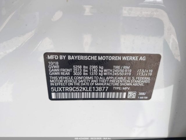5UXTR9C52KLE13877 BMW X3