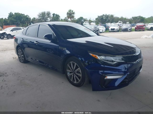 2020 KIA OPTIMA 5XXGU4L13LG405125 Photo 0