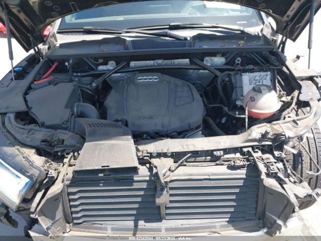 WA1CNAFY1J2199545 Audi Q5 2.0t Premium/2.0t Tech Premium