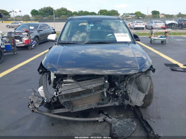 KMHRB8A38NU147767 Hyundai Venue Se