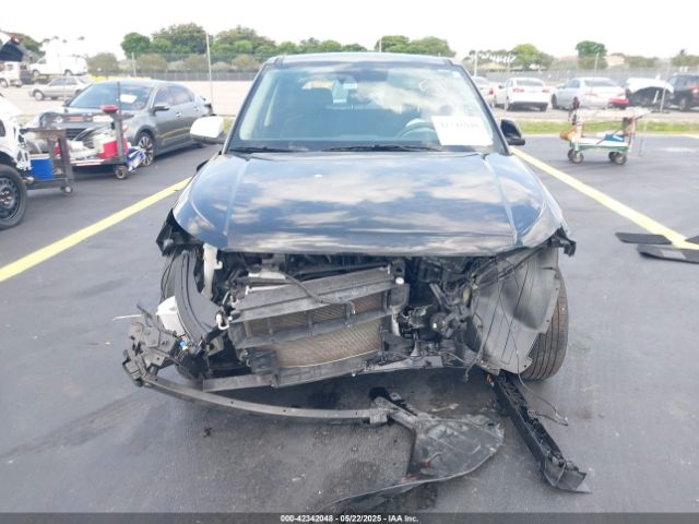 KMHRB8A38NU147767 Hyundai Venue Se