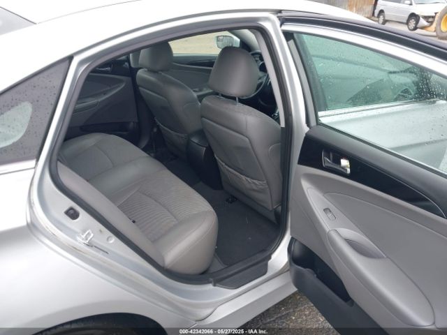 5NPEC4ACXEH902842 Hyundai SONATA SE