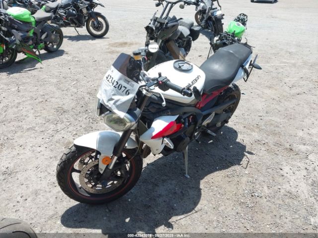 2014 TRIUMPH MOTORCYCLE STREET TRIPLE SMTL03NE3ET644330 Photo 1