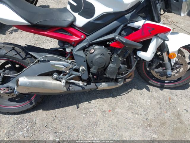 2014 TRIUMPH MOTORCYCLE STREET TRIPLE SMTL03NE3ET644330 Photo 7