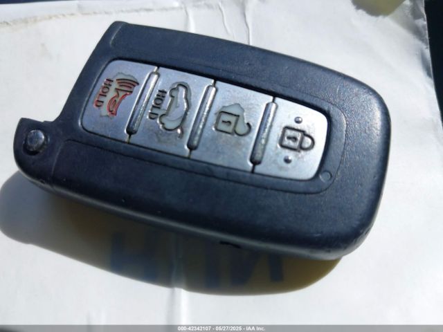 KMHTC6AE3FU217704 Hyundai Veloster Turbo
