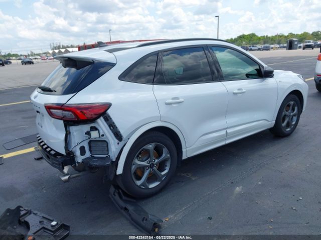 2023 FORD ESCAPE 1FMCU0MN6PUA59625 Photo 3