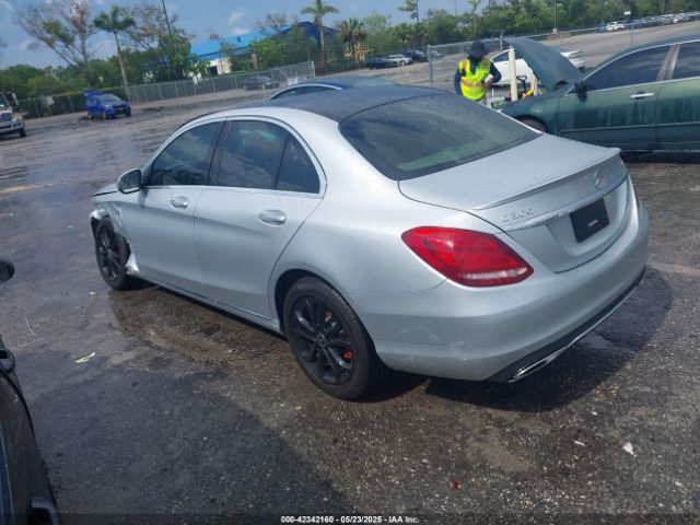2018 MERCEDES-BENZ C 300 WDDWF4KBXJR318385 Photo 2