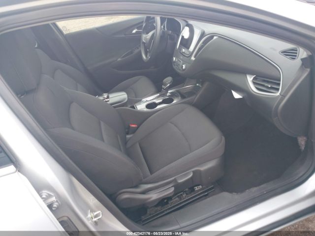 1G1ZD5ST5NF148240 Chevrolet Malibu Fwd Lt