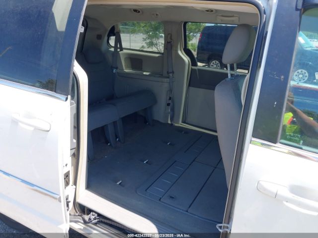 2009 CHRYSLER TOWN & COUNTRY 2A8HR541X9R584881 Photo 7