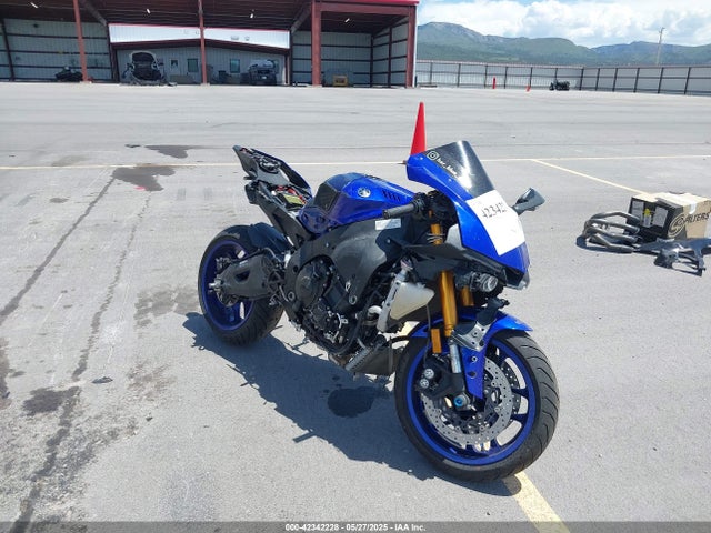 Продажа на аукционе авто 2019 Yamaha Yzfr1, vin: JYARN39EXKA004588, номер лота: 42342228