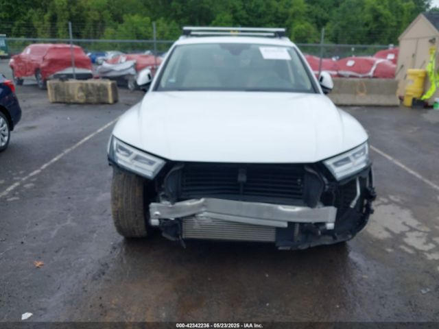 WA1BNAFY9J2007297 Audi Q5 2.0t Premium/2.0t Tech Premium