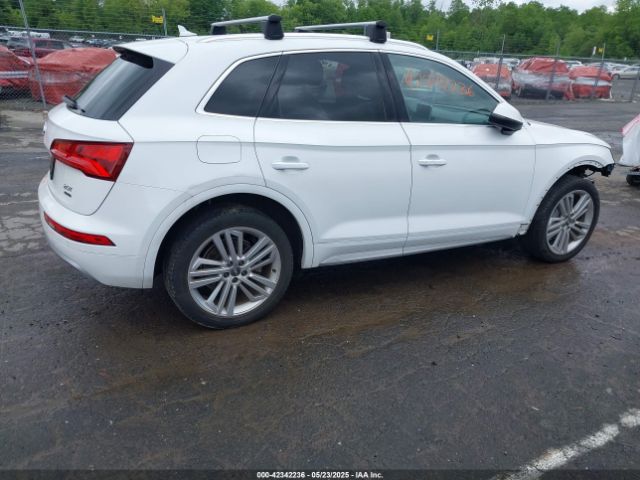 WA1BNAFY9J2007297 Audi Q5 2.0t Premium/2.0t Tech Premium