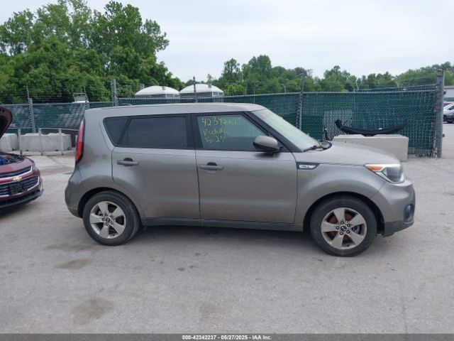 KNDJN2A29H7439010 KIA Soul