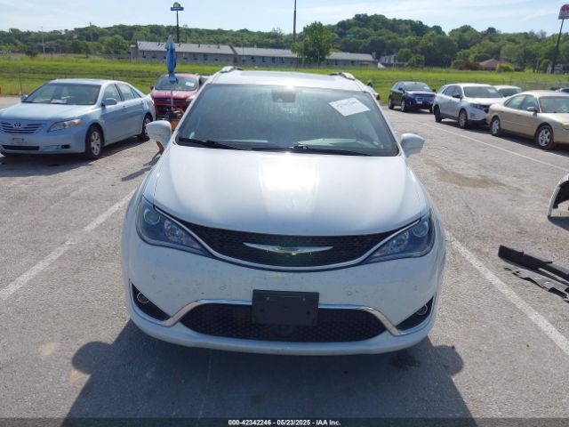 2C4RC1EG5LR102298 Chrysler Pacifica