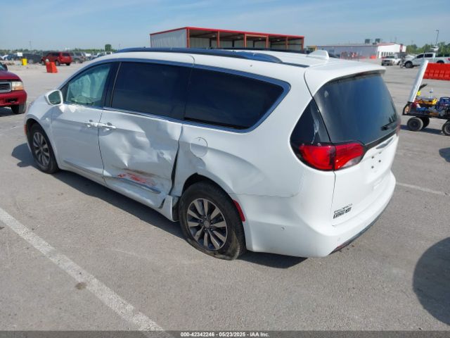 2020 CHRYSLER PACIFICA 2C4RC1EG5LR102298 Photo 2