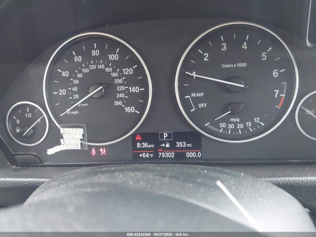 WBA8E1G38HNU15749 BMW 320i