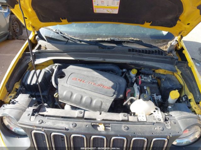 2015 JEEP RENEGADE ZACCJBAT9FPB33583 Photo 9