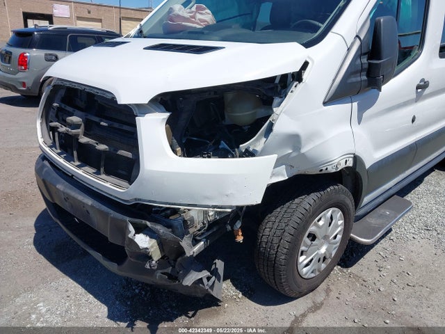 Ford Transit 2019 1FBZX2YM2KKA61349 Image 18