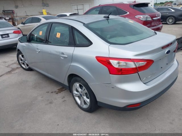 1FADP3F2XEL145047 Ford FOCUS SE