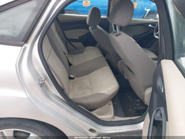 1FADP3F2XEL145047 Ford FOCUS SE