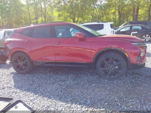 3GNKBJRS7KS693603 Chevrolet BLAZER RS
