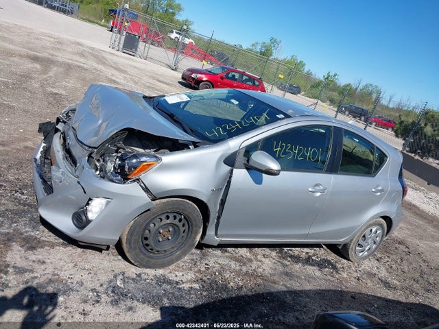 JTDKDTB36F1586860 Toyota Prius C Four/one/three/two
