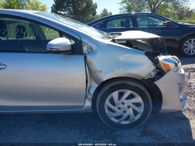 JTDKDTB36F1586860 Toyota Prius C Four/one/three/two