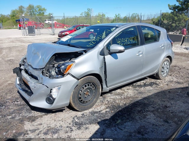 JTDKDTB36F1586860 Toyota Prius C Four/one/three/two